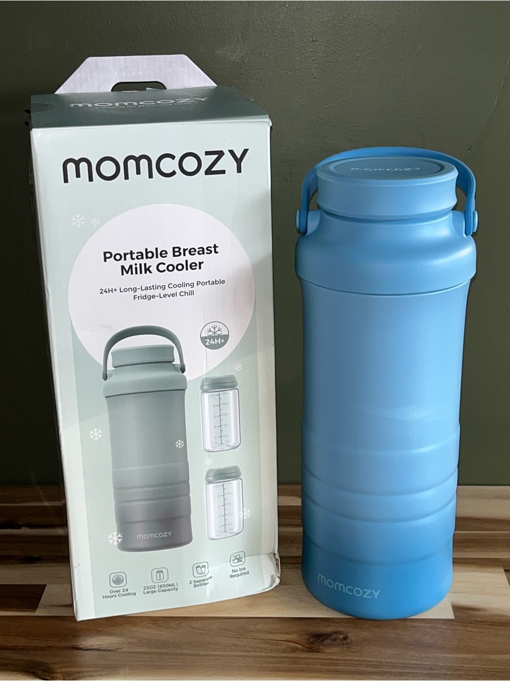 MOMCOZY Blue Portable Breast Milk Cooler